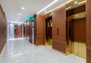 Ambassador Residenceのエレベーターホール